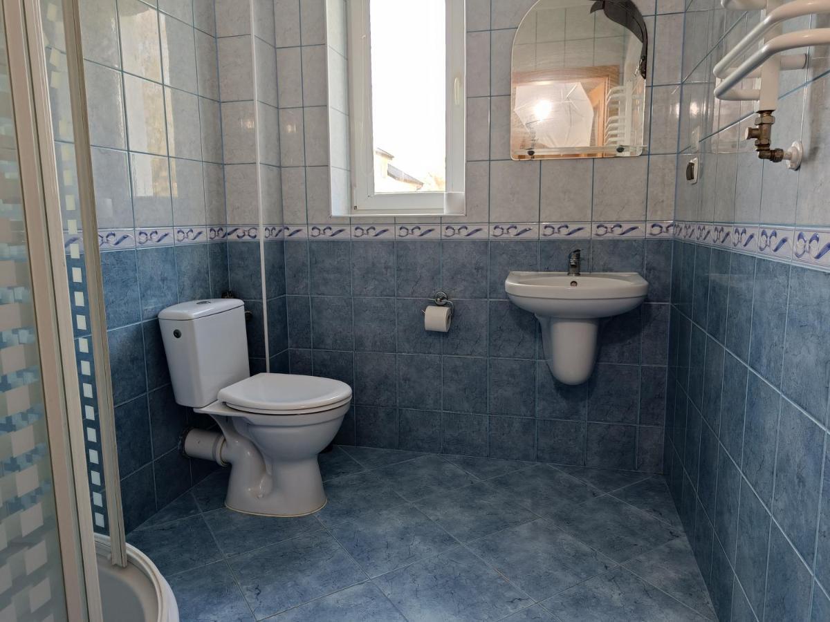 Pensjonat Przystan Kolobrzeg Bagian luar foto